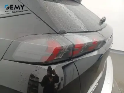 Photo 16 Peugeot 2008  Electrique 136 ch