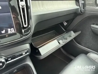 Photo 21 Volvo Xc40  T5 Recharge 180+82 ch DCT7