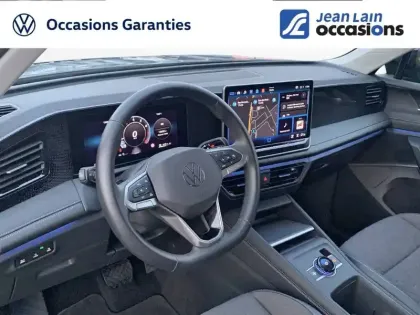 Photo 12 Volkswagen Tiguan  1.5 eTSI 130ch DSG7