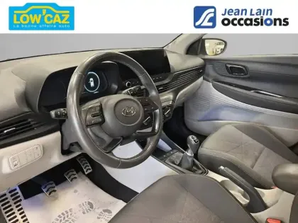 Photo 10 Hyundai Bayon  1.0 T-GDi 100 Hybrid 48V