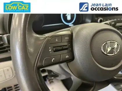 Photo 11 Hyundai Bayon  1.0 T-GDi 100 Hybrid 48V