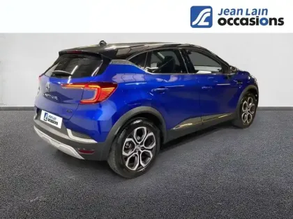 Photo 24 Renault Captur  E-Tech full hybrid 145