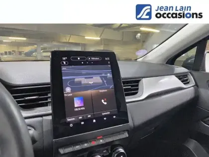 Photo 14 Renault Captur  E-Tech full hybrid 145