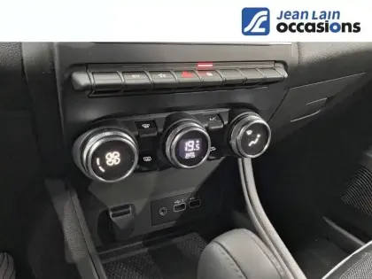 Photo 13 Renault Captur  E-Tech full hybrid 145