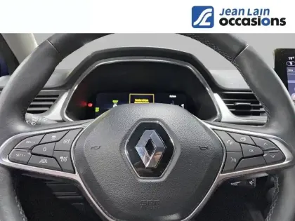 Photo 11 Renault Captur  E-Tech full hybrid 145