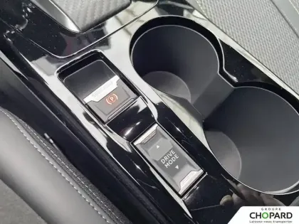 Photo 20 Peugeot 208  Hybrid 110 e-DCS6