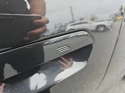 Photo 28 BMW Serie 2 Active Tourer 225e xDrive 245 ch DKG7