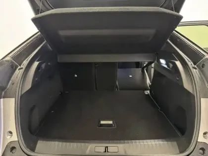 Photo 56 Peugeot 3008  Hybrid 145 e-DCS6