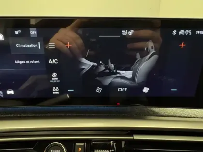 Photo 118 Peugeot 3008  Hybrid 145 e-DCS6