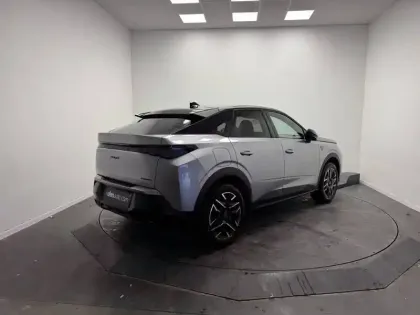 Photo 47 Peugeot 3008  Hybrid 145 e-DCS6