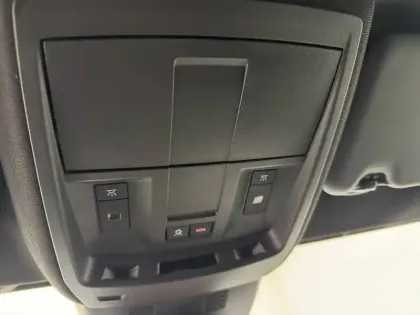 Photo 114 Peugeot 3008  Hybrid 145 e-DCS6