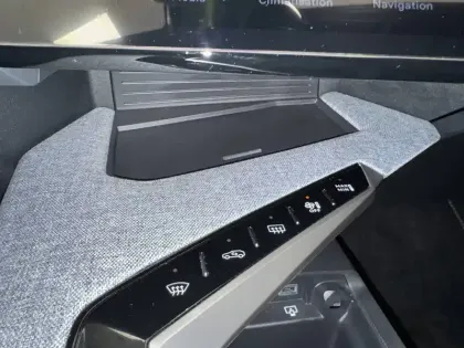 Photo 69 Peugeot 3008  Hybrid 145 e-DCS6