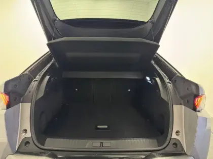 Photo 96 Peugeot 3008  Hybrid 145 e-DCS6