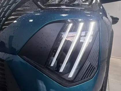 Photo 122 Peugeot 2008  100 S&S BVM6