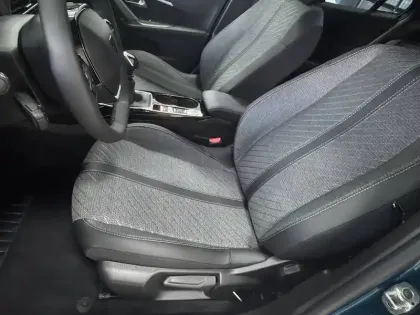 Photo 104 Peugeot 2008  100 S&S BVM6