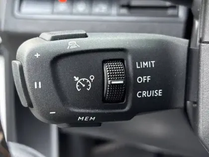 Photo 18 Peugeot 3008  PureTech 130ch S&S EAT8