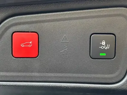 Photo 28 Peugeot 3008  PureTech 130ch S&S EAT8