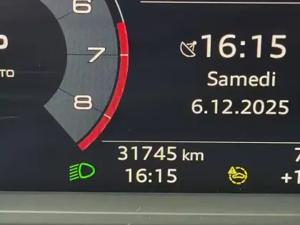 Photo 20 Audi Q3  35 TFSI 150 ch S tronic 7