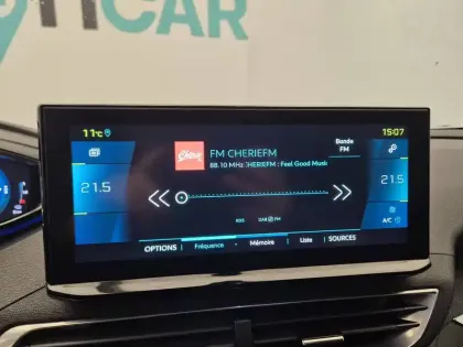 Photo 16 Peugeot 3008  Hybrid 225 e-EAT8