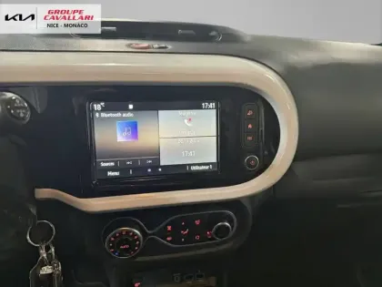 Photo 10 Renault Twingo  III SCe 65