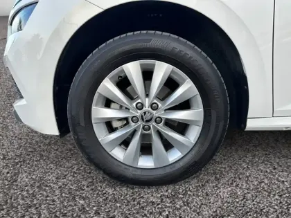 Photo 8 Skoda Kamiq  1.0 TSI Evo 110 ch BVM6