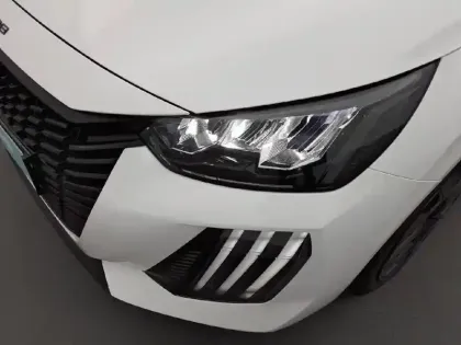 Photo 15 Peugeot 208  Hybrid 100 e-DCS6