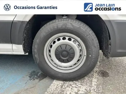 Photo 20 Volkswagen Crafter  VAN 35 L4H3 2.0 TDI 140 CH BVA