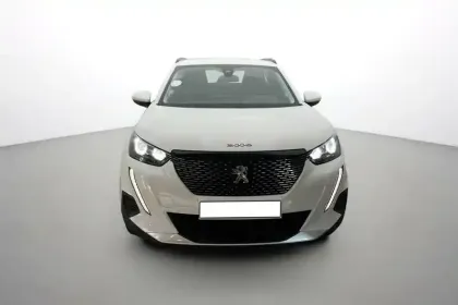 Photo 1 Peugeot 2008  PureTech 130 S&S BVM6