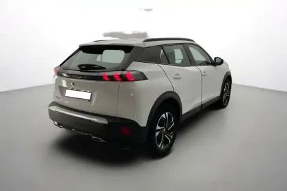 Photo 5 Peugeot 2008  PureTech 130 S&S BVM6