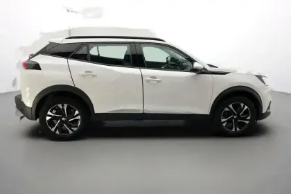 Photo 6 Peugeot 2008  PureTech 130 S&S BVM6