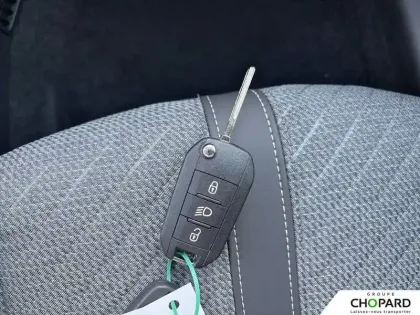 Photo 8 Peugeot 208  Hybrid 110 e-DCS6