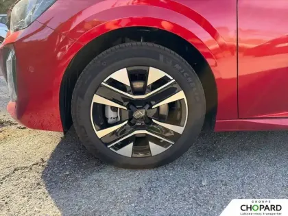 Photo 18 Peugeot 208  Hybrid 110 e-DCS6