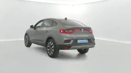 Photo 38 Renault Arkana  mild hybrid 140 EDC FAP - 22