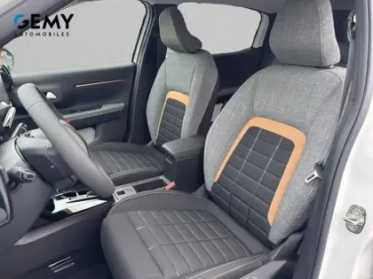 Photo 8 Citroën C3 Aircross  Hybride 145 e-DCS6