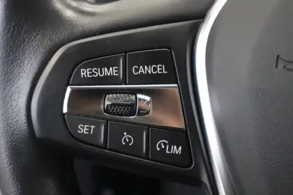 Photo 10 BMW Serie 1 118i 136 ch DKG7