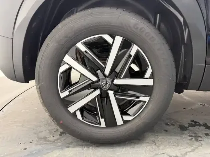 Photo 43 Peugeot 2008  100 S&S BVM6