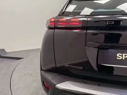 Photo 50 Peugeot 2008  100 S&S BVM6