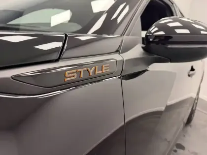 Photo 52 Peugeot 2008  100 S&S BVM6