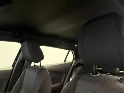 Photo 45 Peugeot 2008  100 S&S BVM6