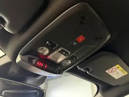 Photo 56 Peugeot 2008  100 S&S BVM6