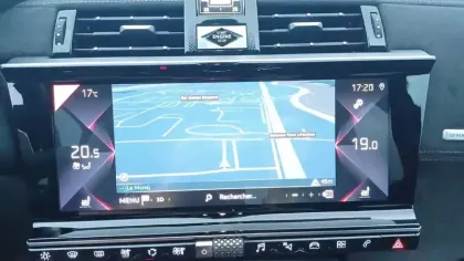 Photo 24 DS Ds 7 DS7 Crossback PureTech 180 EAT8