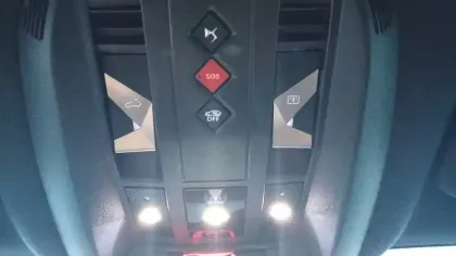 Photo 25 DS Ds 7 DS7 Crossback PureTech 180 EAT8