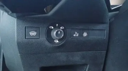 Photo 18 DS Ds 7 DS7 Crossback PureTech 180 EAT8