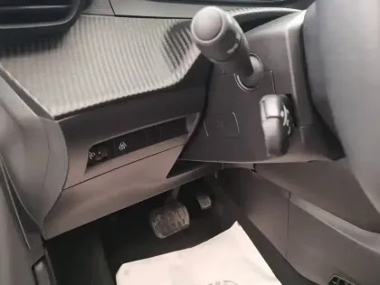 Photo 60 Peugeot 208  Electrique 50 kWh 136ch