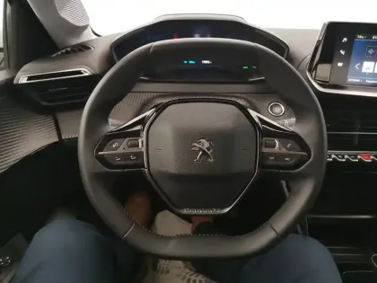 Photo 54 Peugeot 208  Electrique 50 kWh 136ch