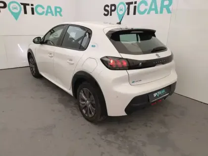 Photo 45 Peugeot 208  Electrique 50 kWh 136ch