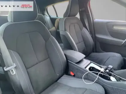 Photo 12 Volvo Ec40 Gén. I Ph1 Black Edition 5