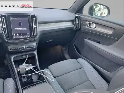 Photo 32 Volvo Ec40 Gén. I Ph1 Black Edition 5