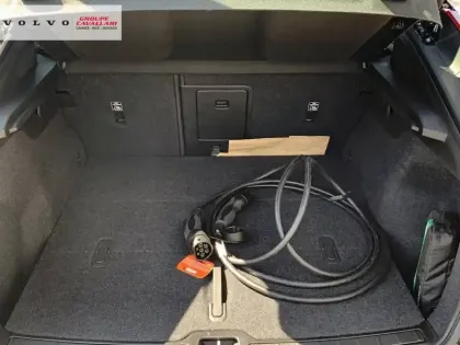 Photo 28 Volvo Ec40 Gén. I Ph1 Black Edition 5