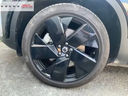 Photo 14 Volvo Ec40 Gén. I Ph1 Black Edition 5